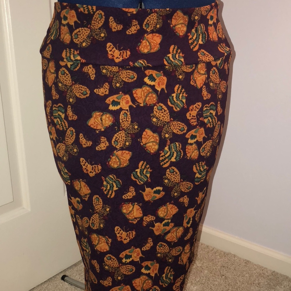 LulaRoe Knee Length skirt-Cassie